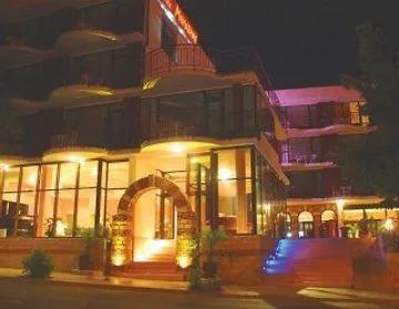Hotel Menabria 3*